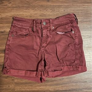 maroon high rise shorts